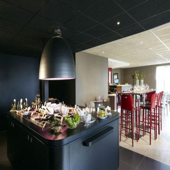 Campanile Besancon-ouest Chateaufarine Hotel Besançon